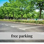 Crown Living Babylon - Nahe Messe Und Schweizer Grenze, Wlan, Kostenloser Parkplatz, Self Check-in, Ideal Fuer Geschaeftsreisende Und Feriengaeste 公寓式酒店 3*
