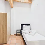 Crown Living Babylon - Nahe Messe Und Schweizer Grenze, Wlan, Kostenloser Parkplatz, Self Check-in, Ideal Fuer Geschaeftsreisende Und Feriengaeste Aparthotel 3*