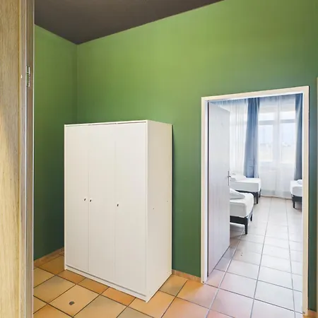 Crown Living Babylon - Nahe Messe Und Schweizer Grenze, Wlan, Kostenloser Parkplatz, Self Check-in, Ideal Fuer Geschaeftsreisende Und Feriengaeste 아파트호텔 3*